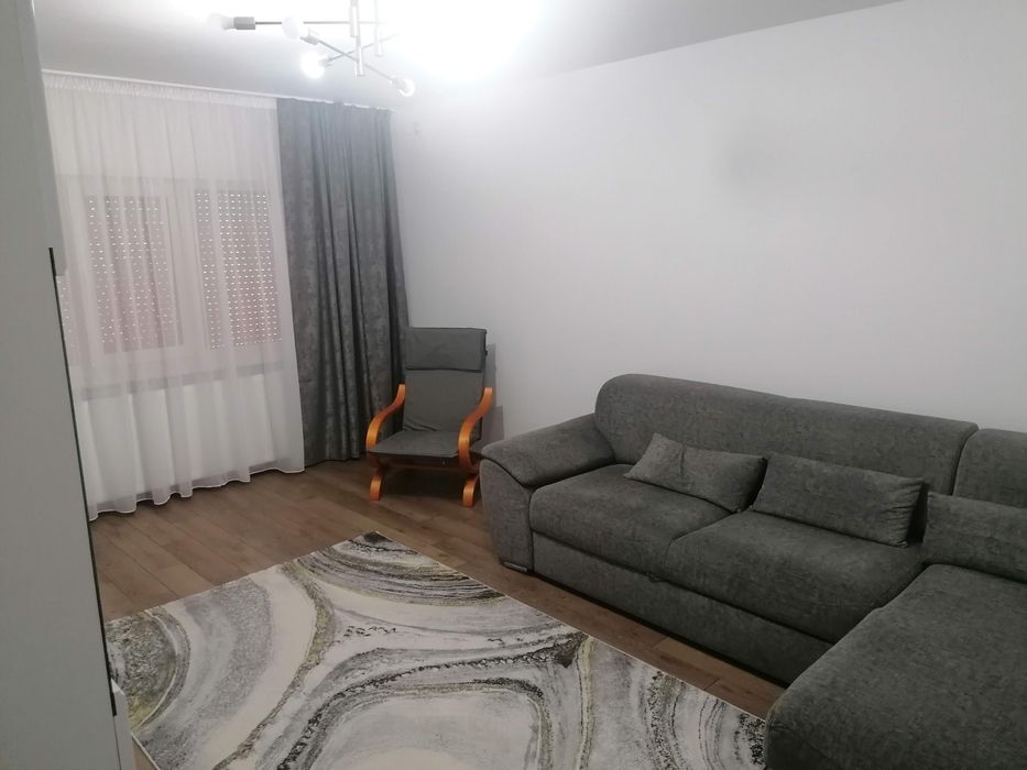 Apartament doua camere de închiriat