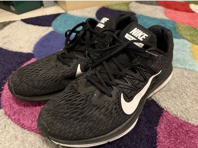 Маратонки Nike Zoom Winflo 5