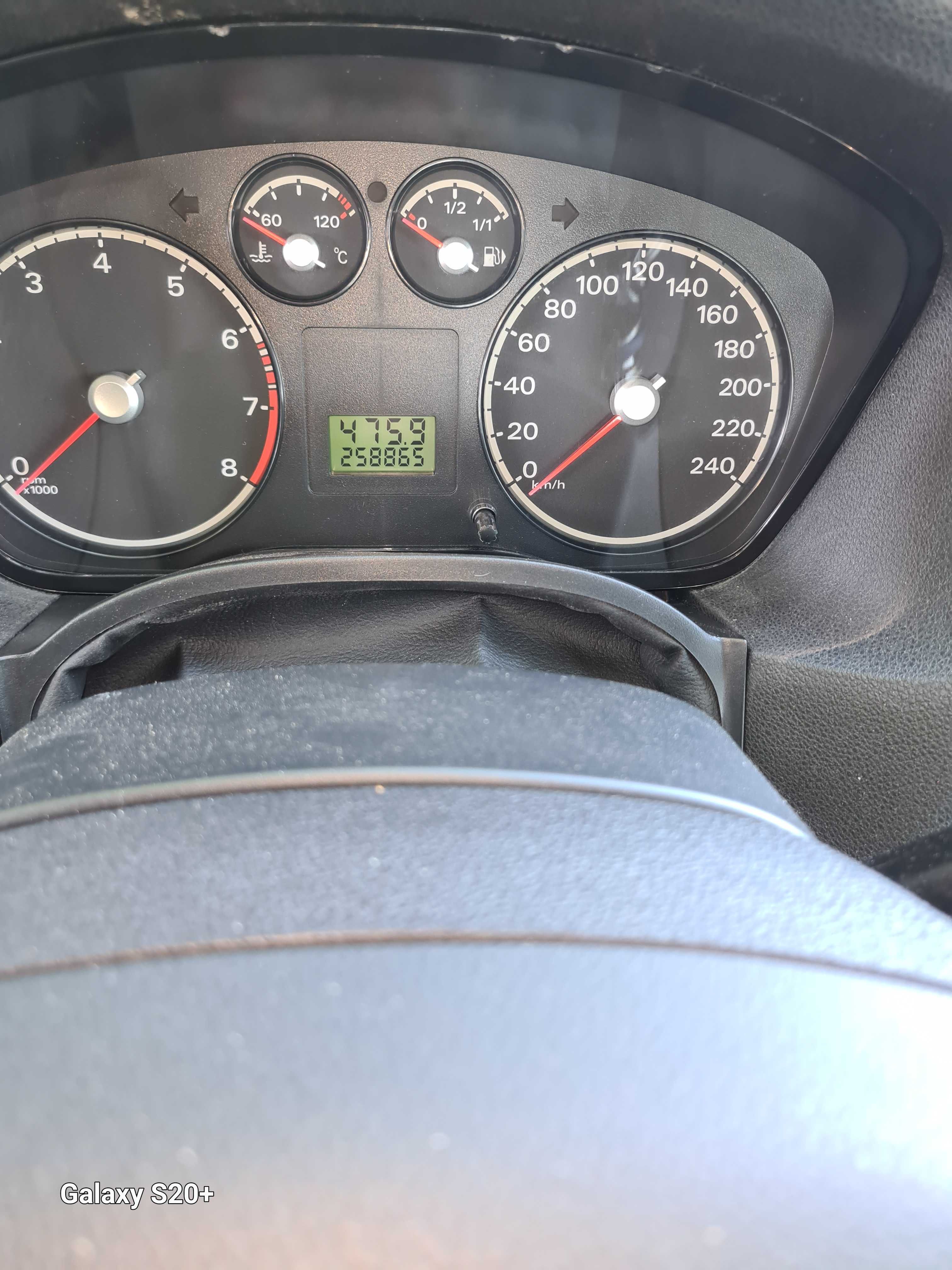 Форд фокус mk2 1.6 116 коня 2006 г. бензин