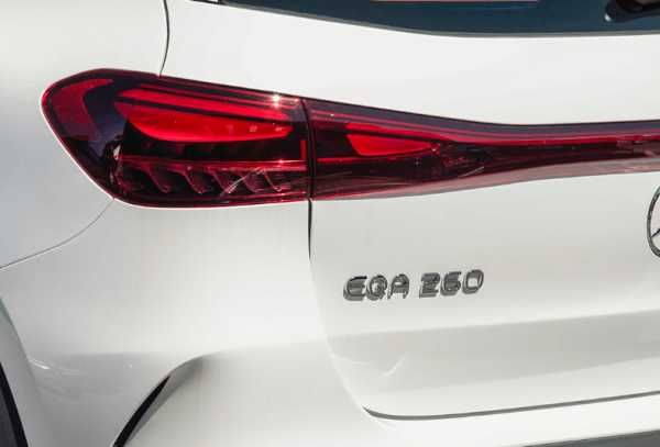 Mercedes Benz EQA 260 natariusga tayyor