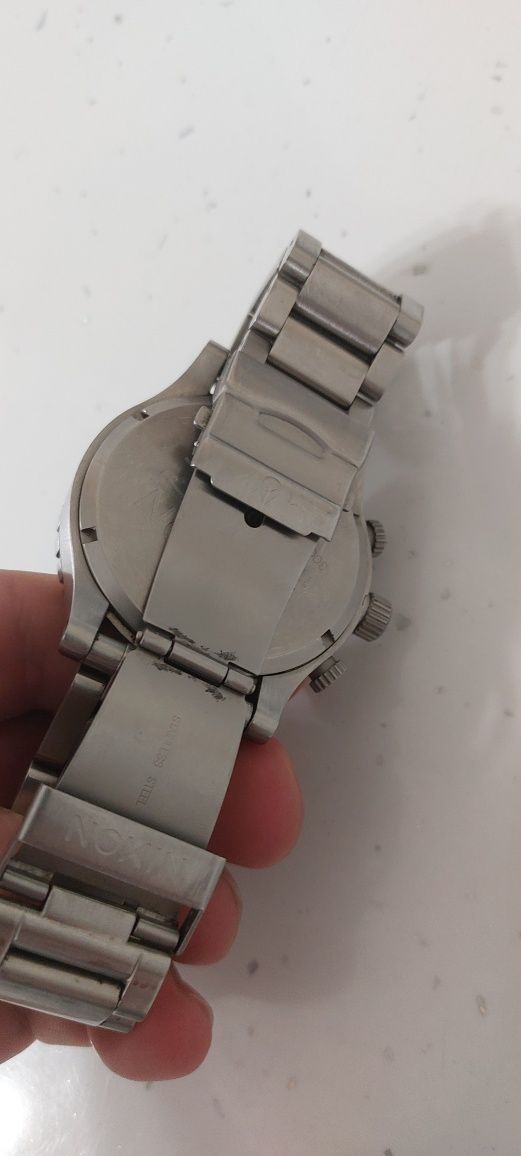 Ceas nixon subacvatic