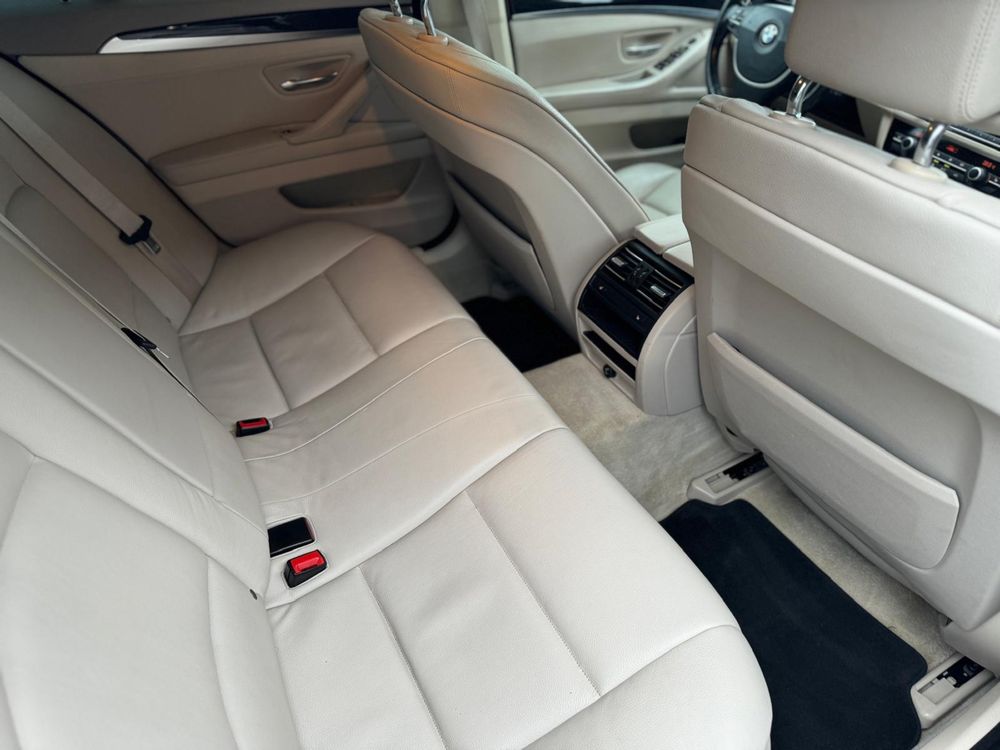 Vand Bmw seria 5 F10 520d-184 cp