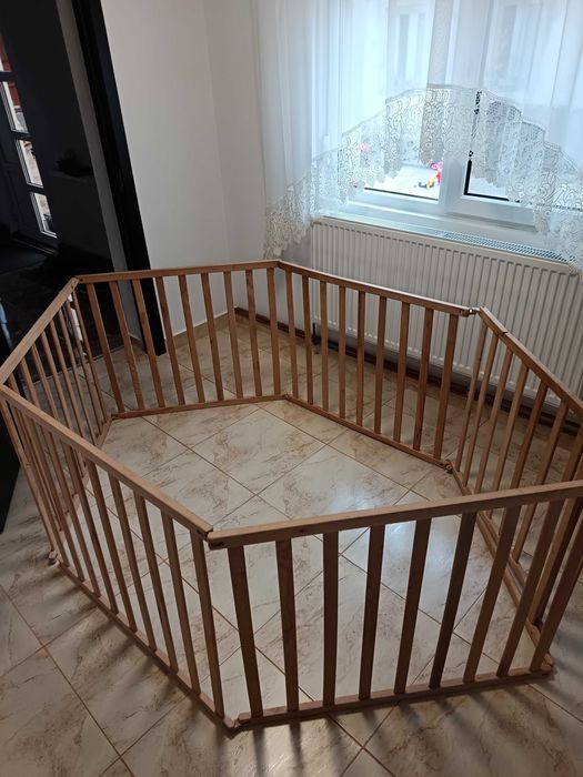 Țarc din lemn pt copii hexagonal