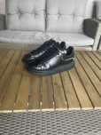 Vand Alexander McQueen