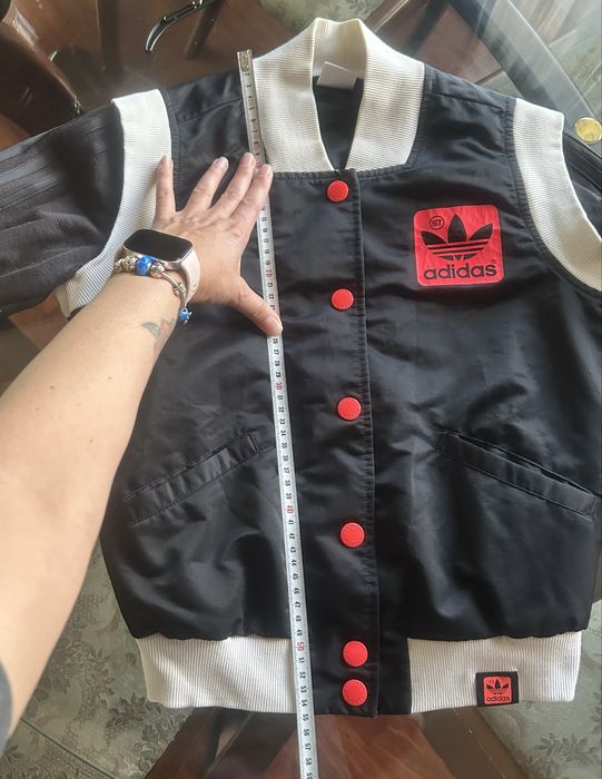 Тънко яке Adidas