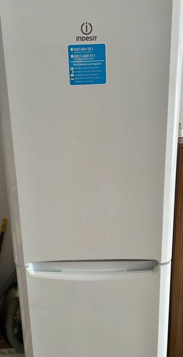 Хладилник за части