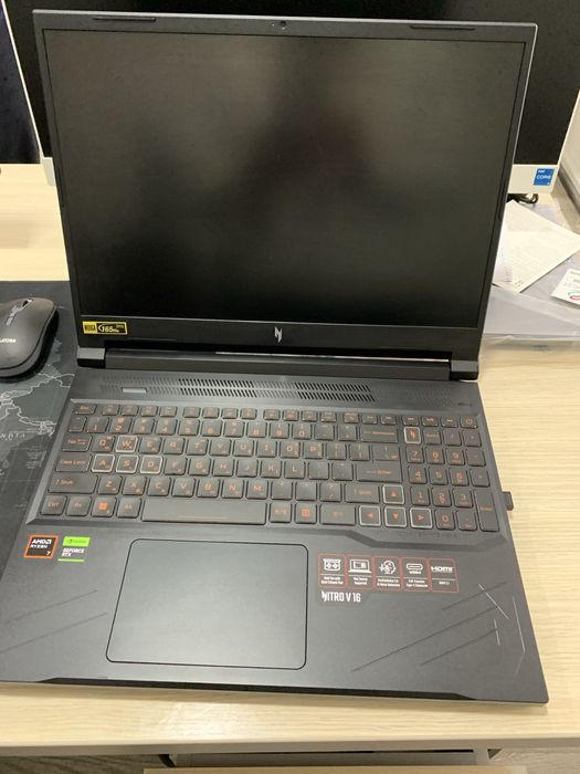 Nitro v16 gaming laptop