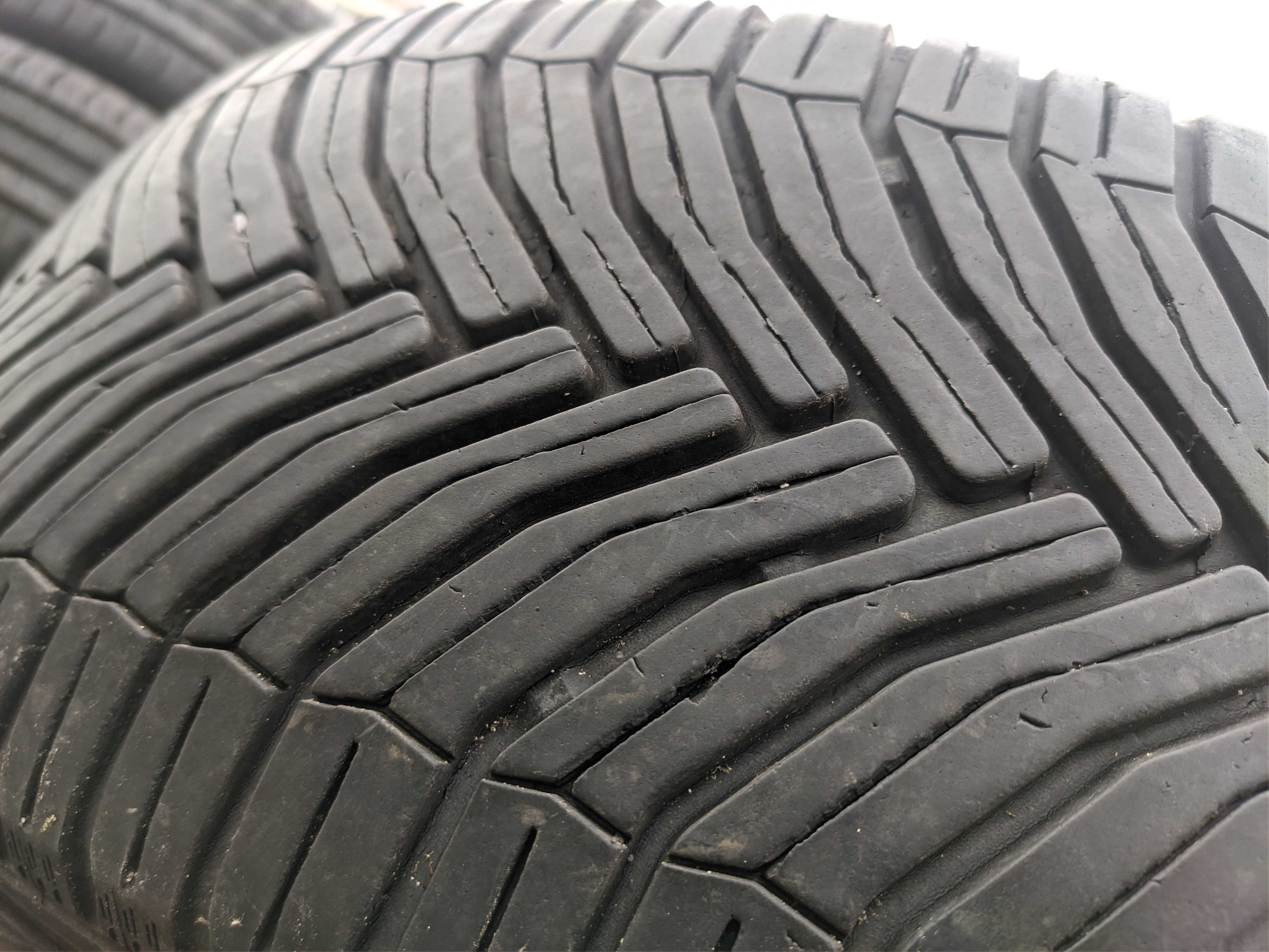 2бр Всесезонни гуми 185 60 15 - Michelin