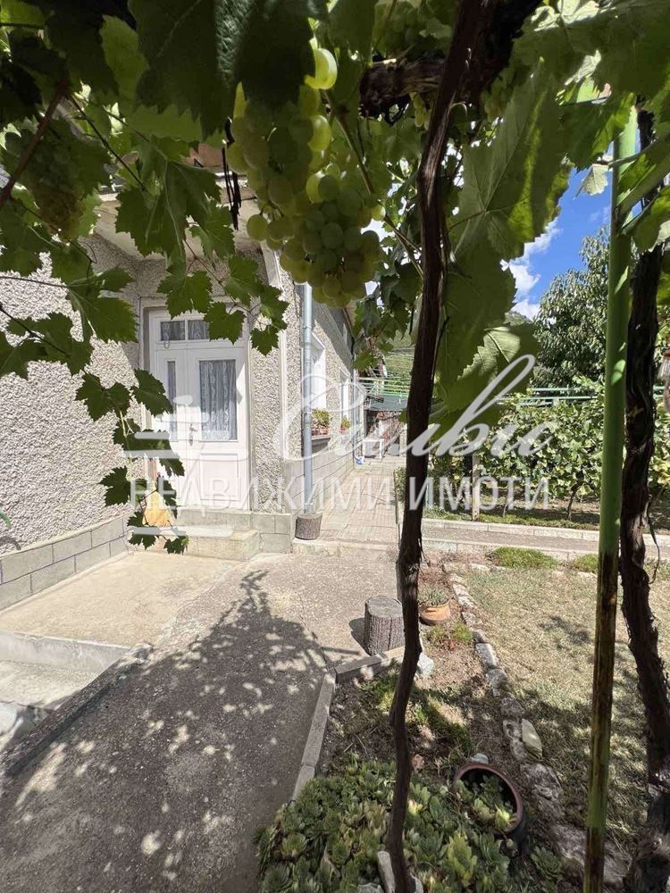 Продава се Къща в с. Осмар, Област Шумен - 101 кв.м за 682 €/кв.м - Снимка #10