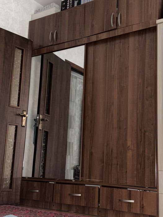 Шкаф сотилади холати яхши