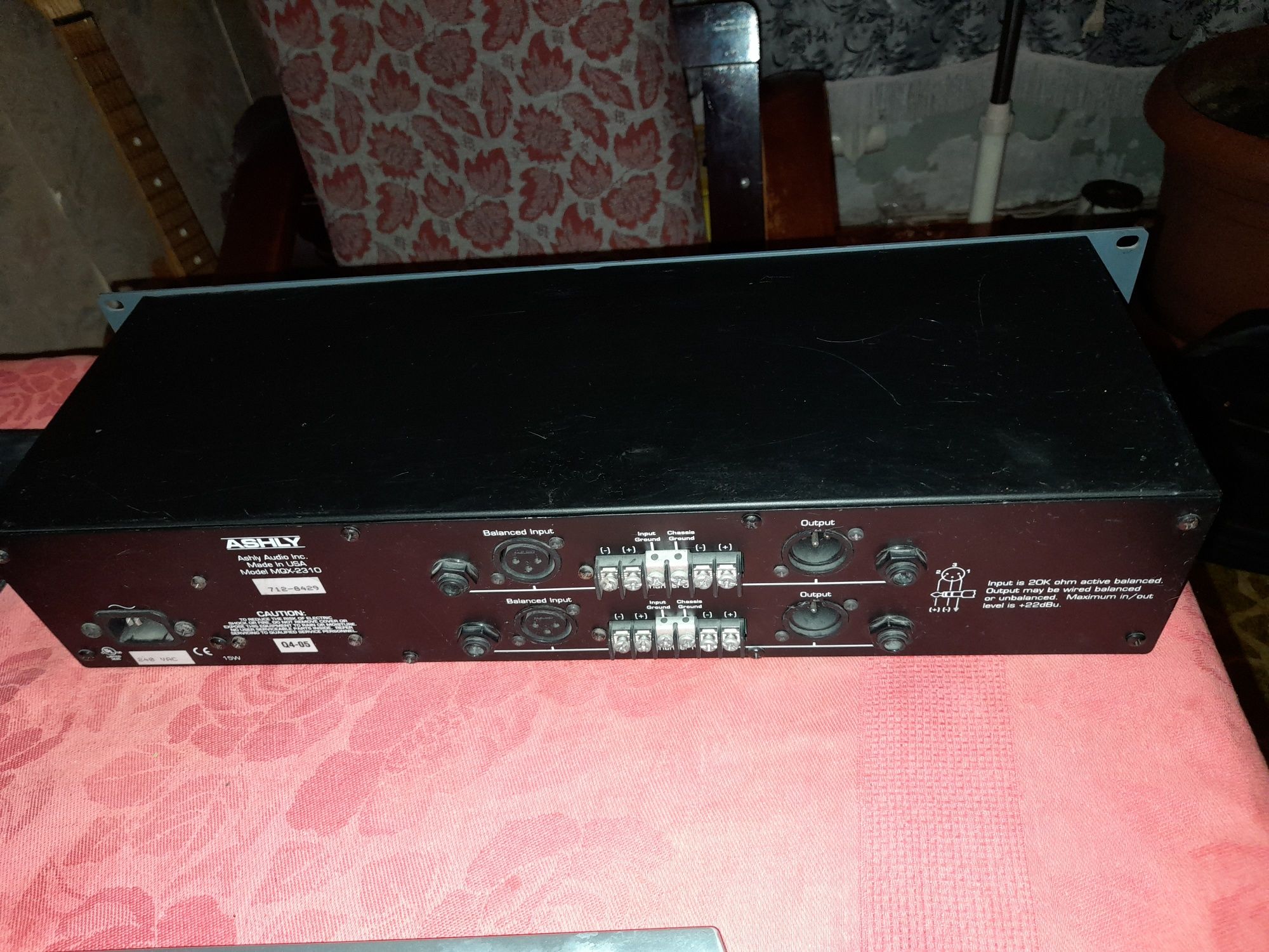 Графический эквалайзер Ashly MQX 2310