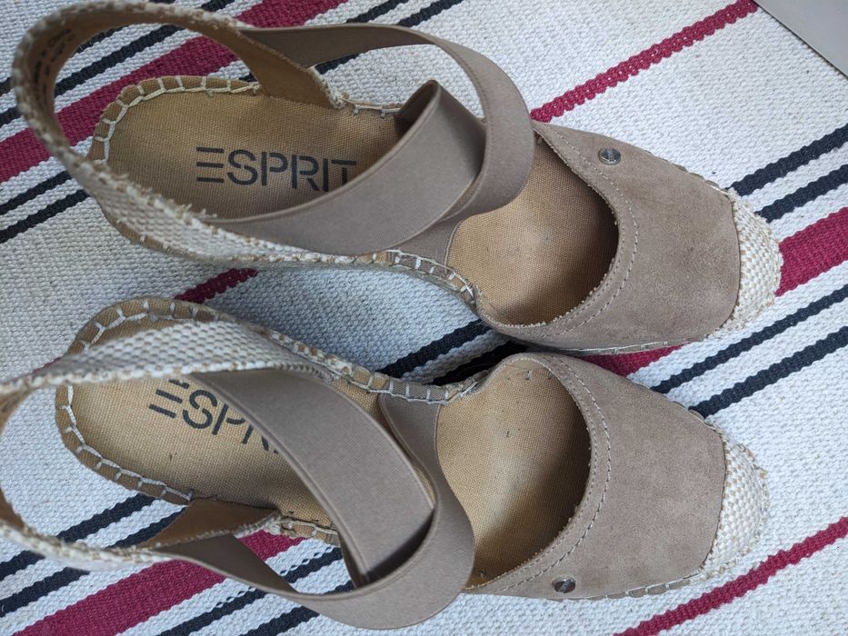 Sandale cu talpa ortopedica ESPRIT marime 39