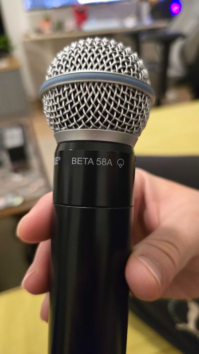 Shure Beta 58A wireless microphone system
