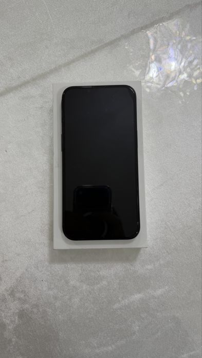 Продается iPhone 13