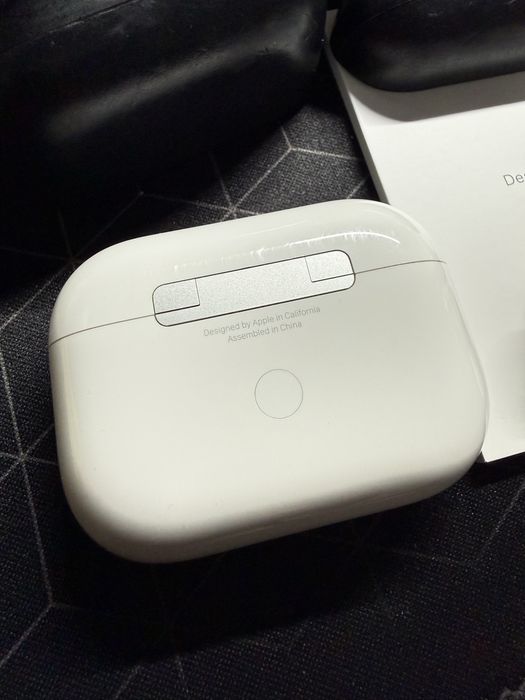 Airpods Pro 1 Carcasa Magsafe + Husa piele NOMAD