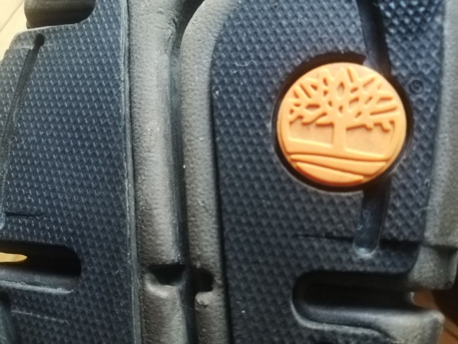 Продавам 3 чифта спортно-елегантни обувки