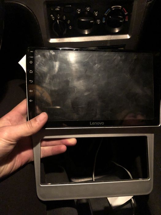 Lenova manitor nexia2