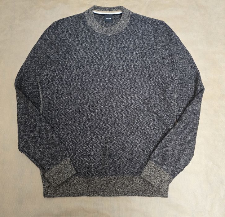 Bluza Hugo Boss Virgin Wool