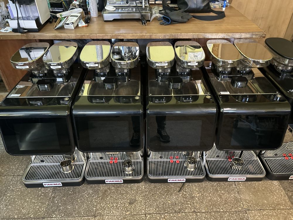 FAEMA X30 CP11 MilkPS Еспресо кафе машина