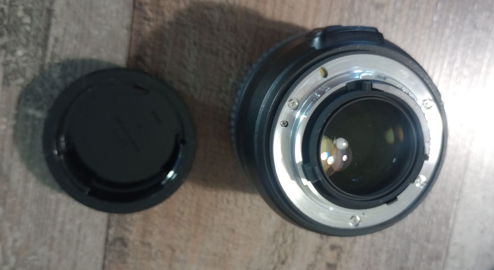 Фотоапарат Nikon D7000 + два обектива + подарък