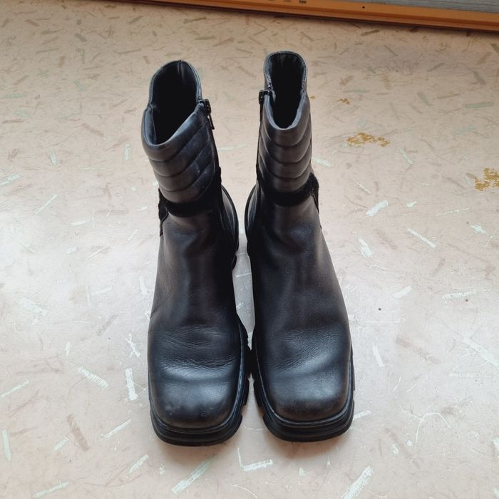 Продам ботинки зимние