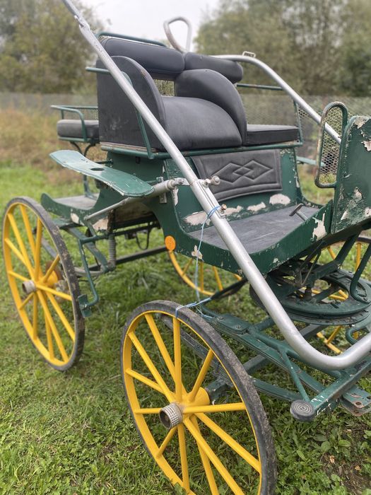 Trăsură cu 4 roți