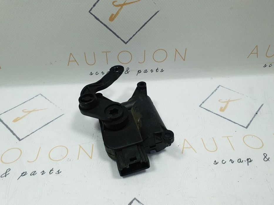 Motoras reglaj aeroterma V159 VOLKSWAGEN TOURAN 1T3 2010 - 2015 2.0 TDI CFHF, CLCA 1K0907511B /  0132801341