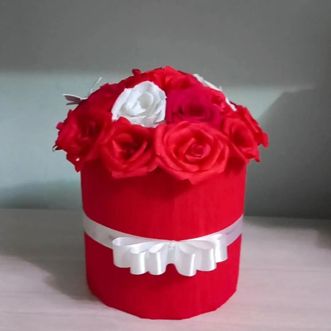 Sun'iy arzon gullar