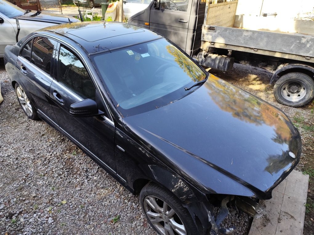 Mercedes C320 224кс W204 На Части