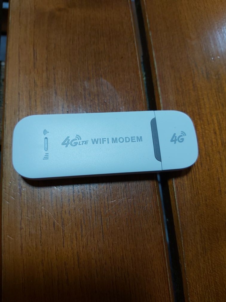 Stick WI-FI Modem 4G LTE