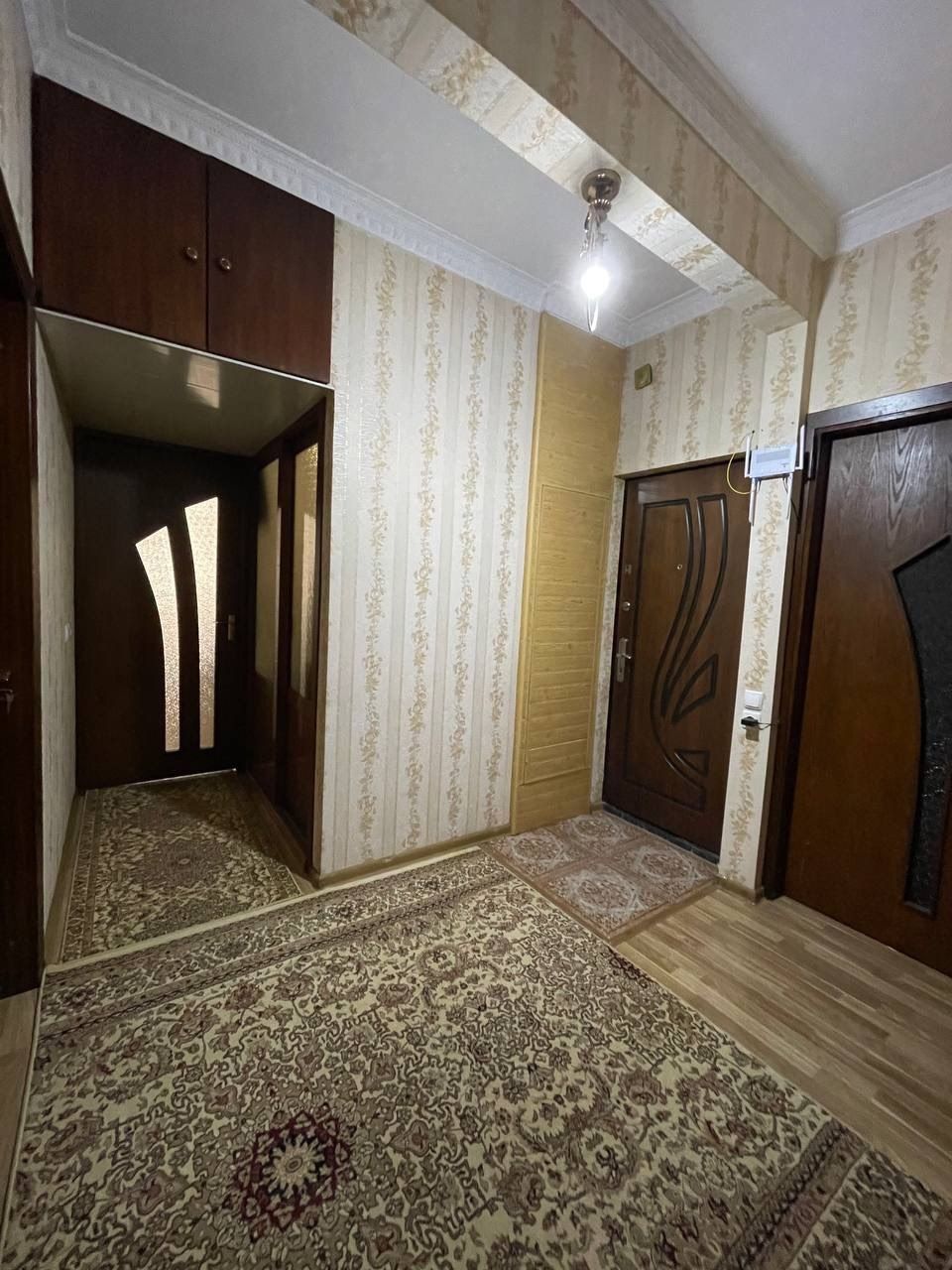 Метро Тинчлик 4/2/5. Срочно продается квартира