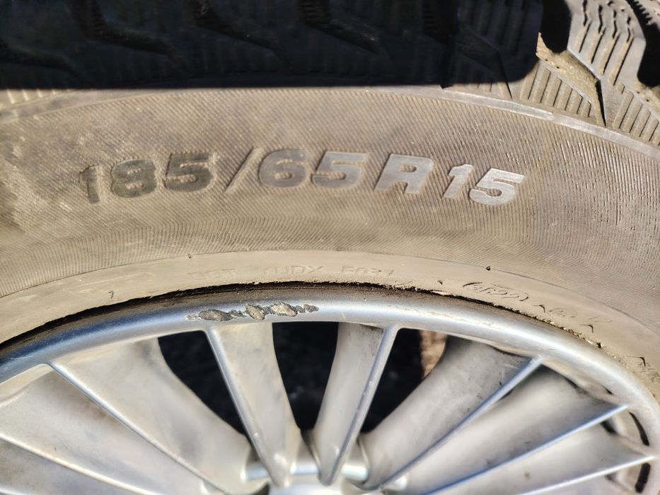 Шины и диски для зимы. Шипованные