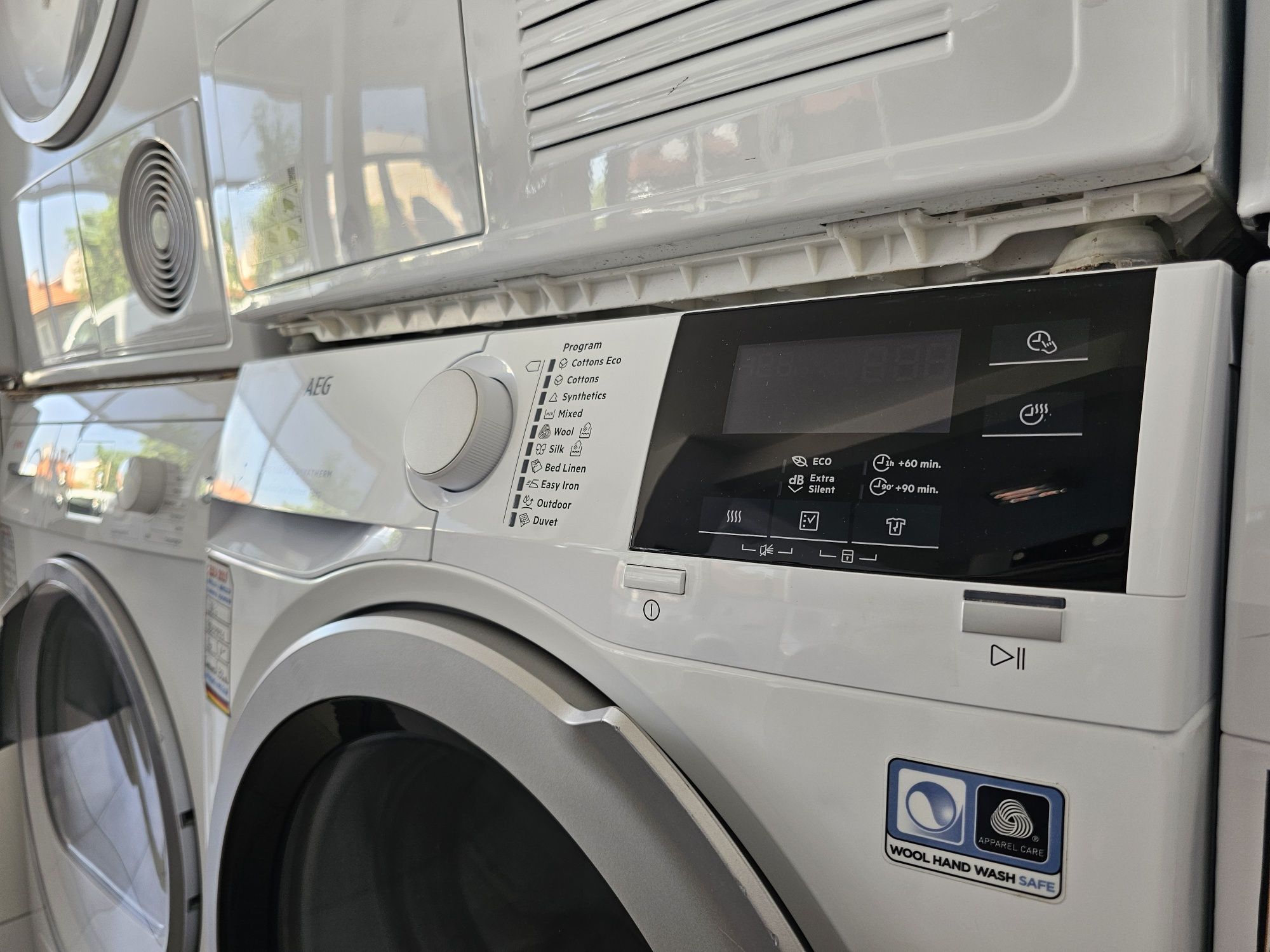 Сушилня с термопомпа AEG  8000 series
