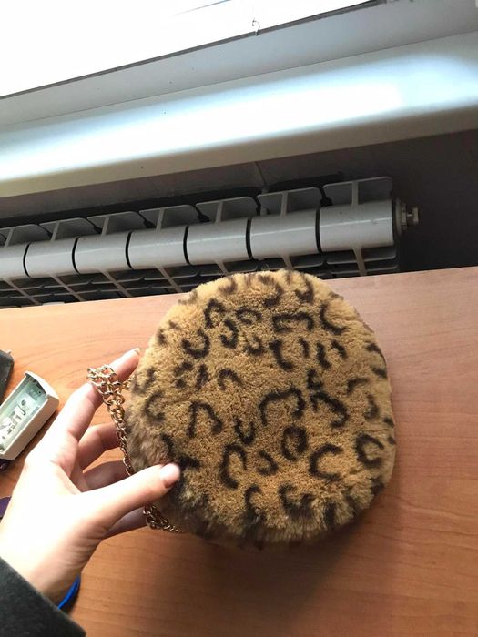 Леопардова чанта