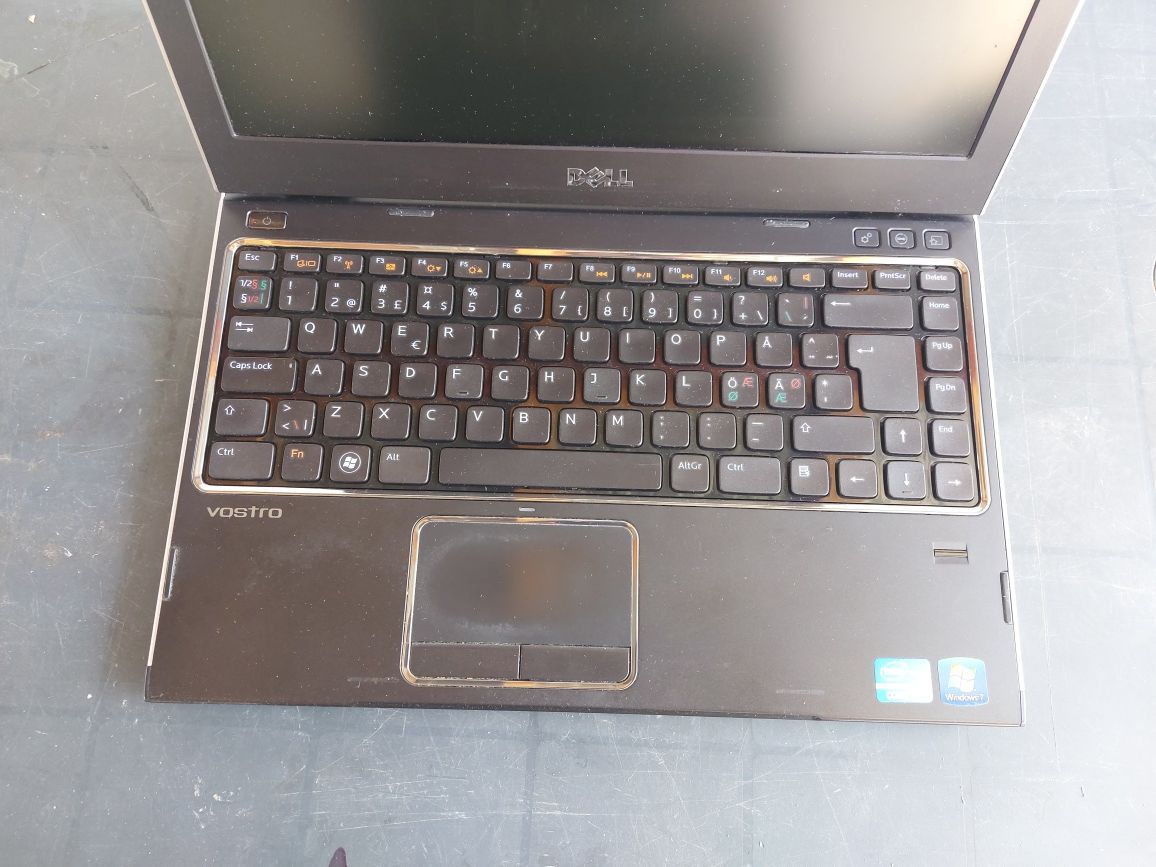 Dezmembrez Laptop Dell Vostro 3350 i5