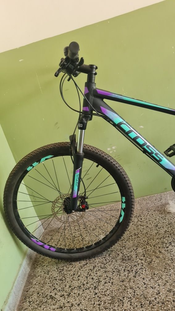 Прадавам Cross causa sl 3 алуминиев дамски велосипед/колело