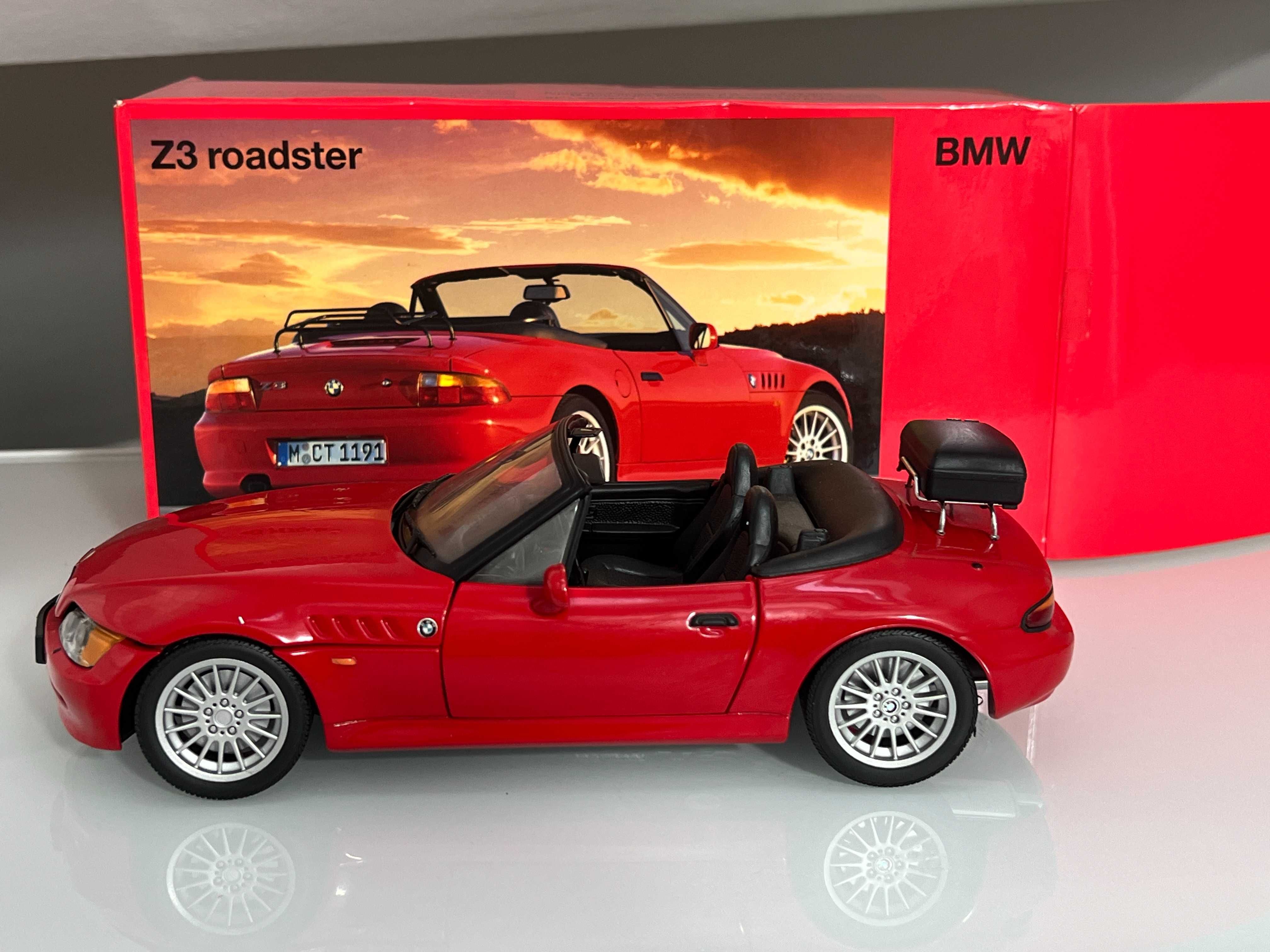 Macheta Auto 1/18 UT Models BMW Z3 Roadster