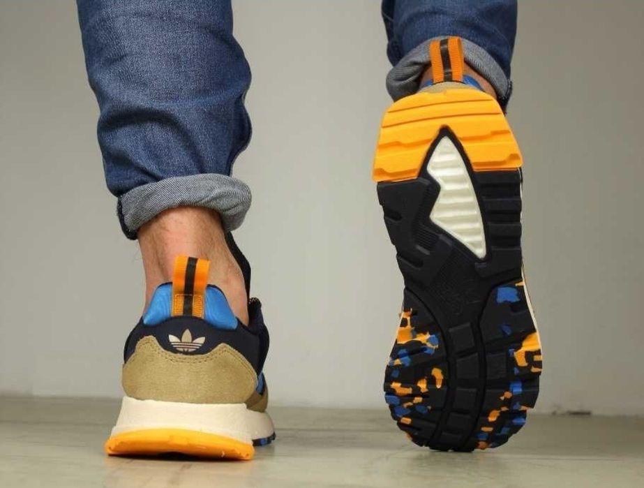 Маратонки Adidas zx 1k boost seasonality