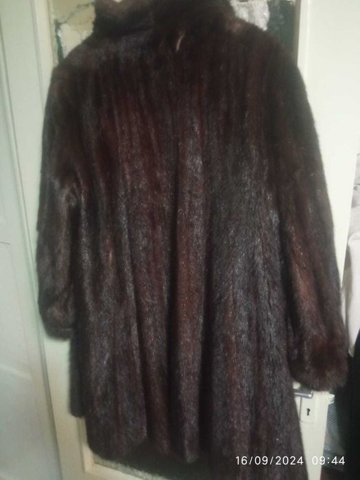 Haina de dama, de blana naturala