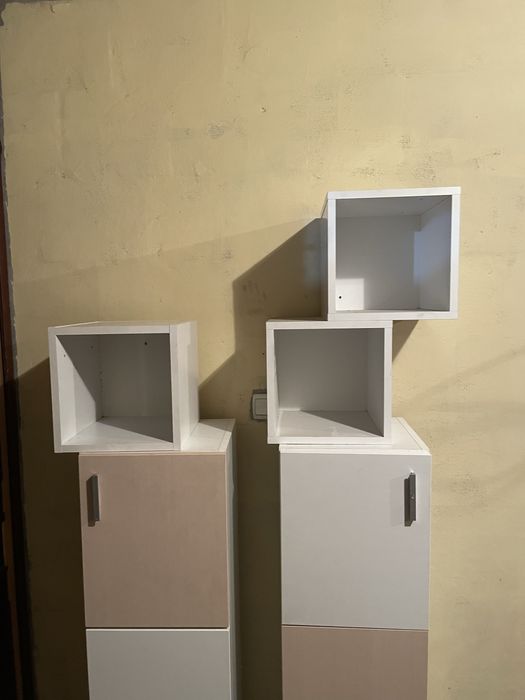 Шкафове за окачване на стена