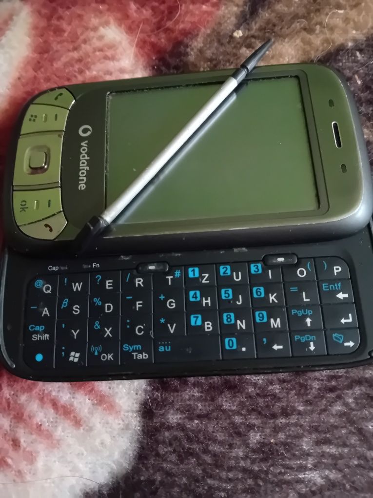 Telefon cu windows htc P4350
