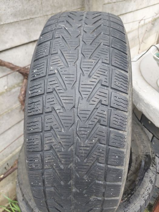 Anvelope  215/65 R16 98 H M+S