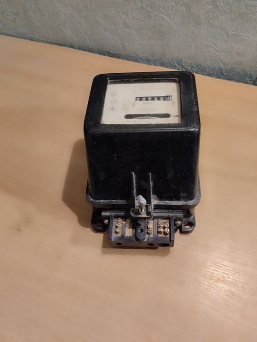 Электросчетчик .