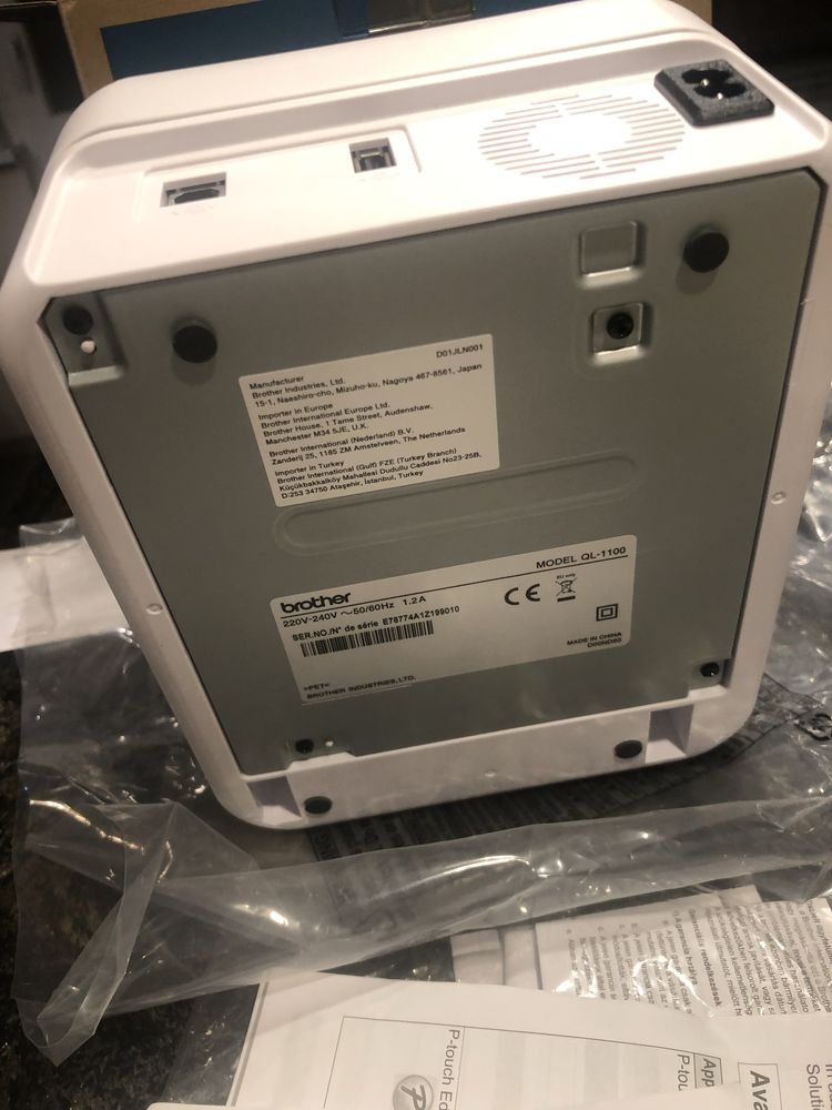 Принтер за етикети Brother QL-1100c, 300DPI, USB, Аuto-Сutter
