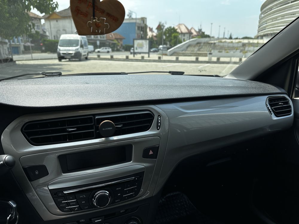 Citroen C-Elysee