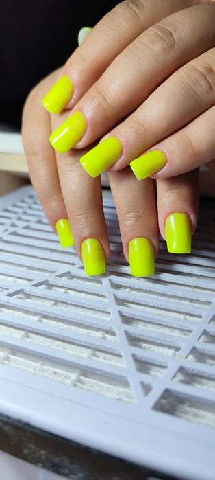 Aplic unghii cu gel în Popești Leordeni.