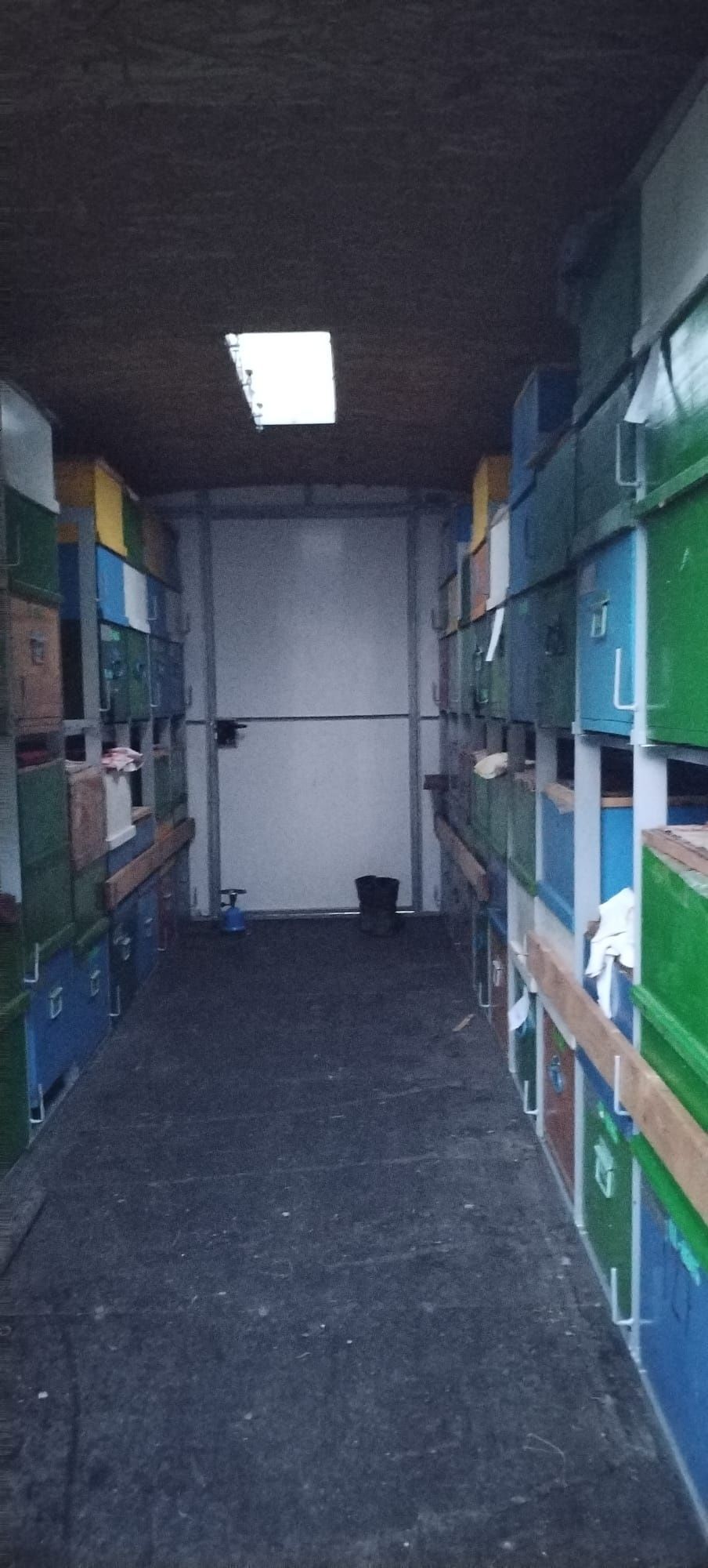 Remorcă Apicola + Familii de Albine(500lei)