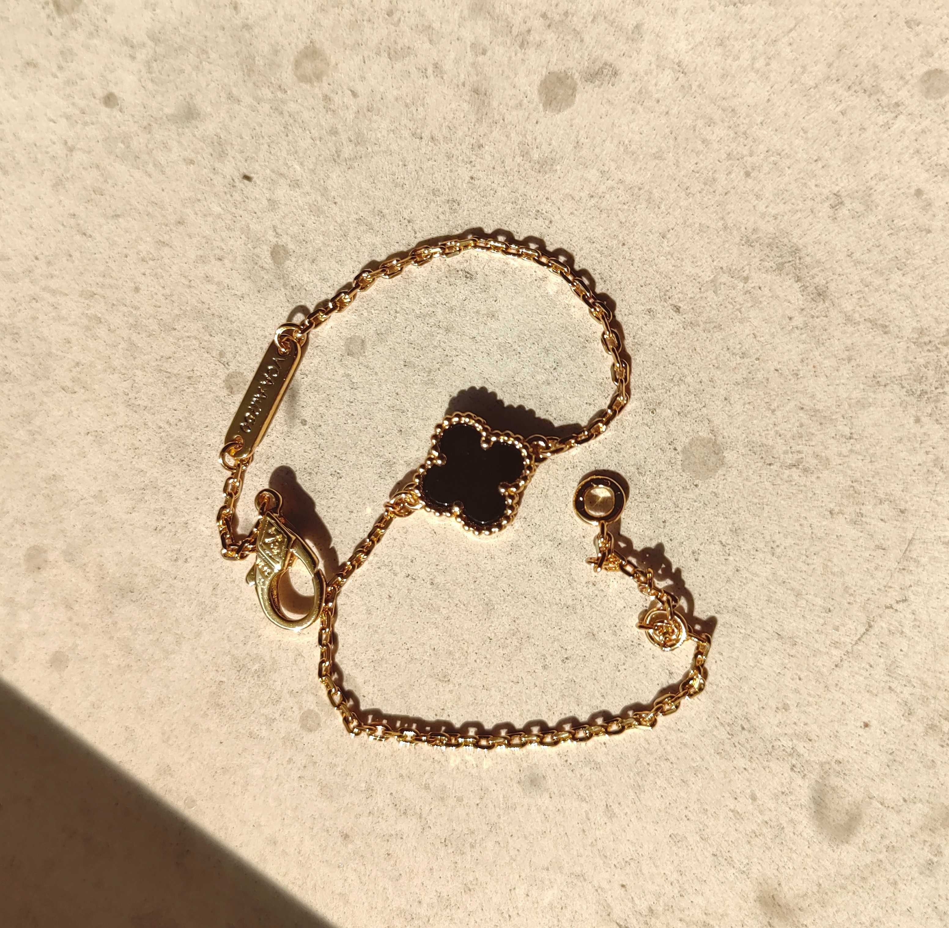 Van Cleef & Arpels VCA Sweet Alhambra bracelet гривна с малка детелина