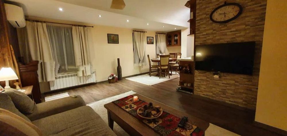 Дава се под наем Двустаен апартамент в София, Дианабад - 80 кв.м за 1200 € - Снимка #2