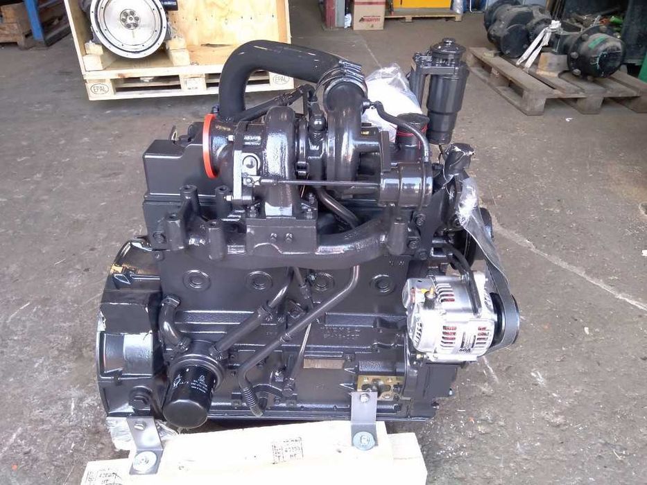 Motor Cummins B3.3 nou cu garantie - piese motor